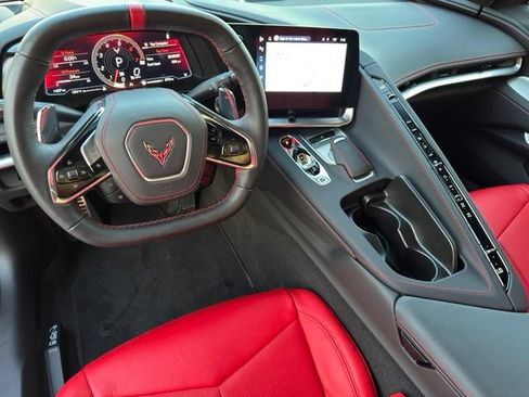 Used 2025 Chevrolet Corvette Stingray Convertible w/ Z51 Performance Package RWD image 8
