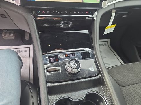 New 2026 Jeep Grand Cherokee Altitude AWD/4WD image 21