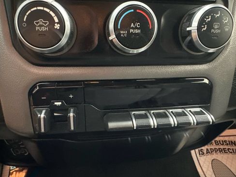 Used 2020 RAM 1500 Big Horn AWD/4WD image 27