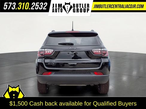 New 2026 Jeep Compass Latitude AWD/4WD image 5