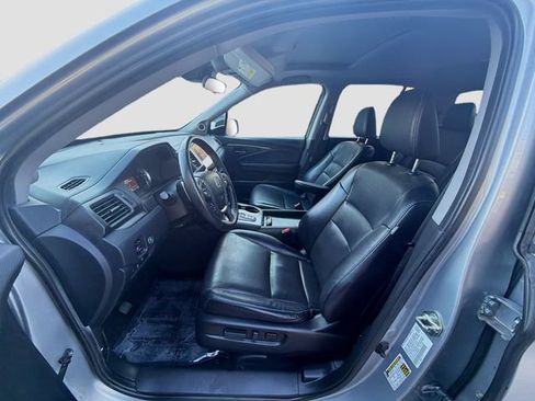 Used 2020 Honda Ridgeline RTL image 16