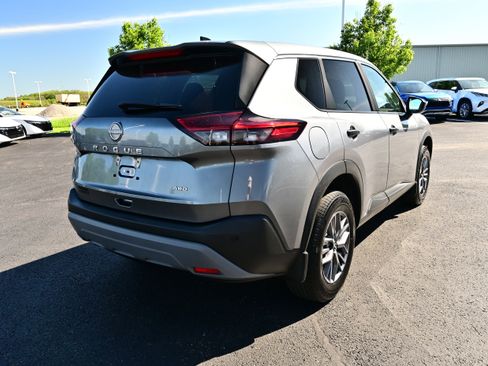 Certified 2023 Nissan Rogue S AWD/4WD image 6