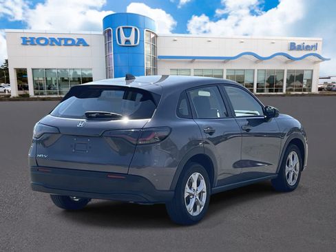Used 2024 Honda HR-V LX image 5