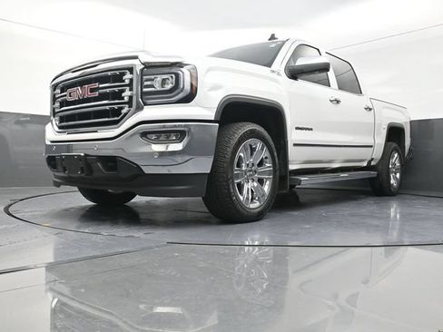 Used 2018 GMC Sierra 1500 SLT AWD/4WD image 33