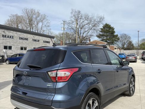 Used 2018 Ford Escape SEL AWD/4WD image 8
