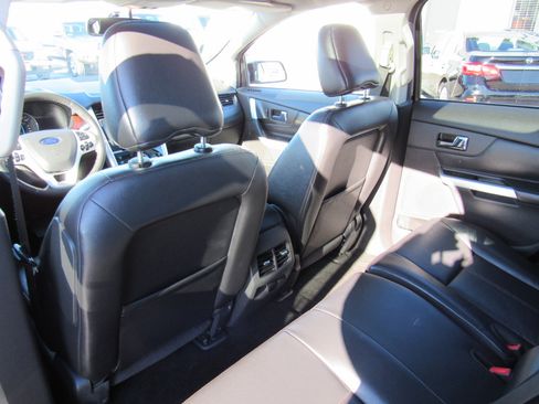 Used 2011 Ford Edge Limited w/ 301A Rapid Spec Order Code image 26