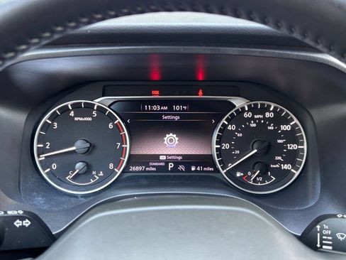 Used 2025 Nissan Rogue SV FWD image 41