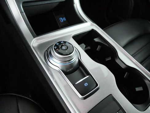 Certified 2023 Ford Edge SEL w/ Convenience Package AWD/4WD image 18