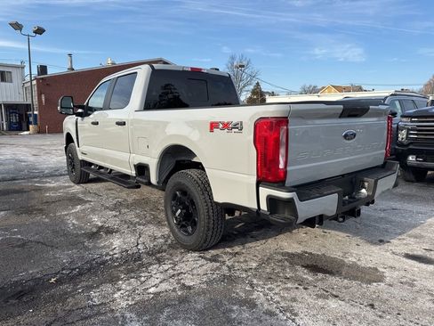 New 2026 Ford F250 XL w/ STX Appearance Package AWD/4WD image 4