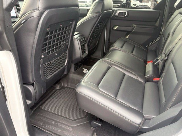 Used 2026 Ford Bronco Badlands AWD/4WD image 35