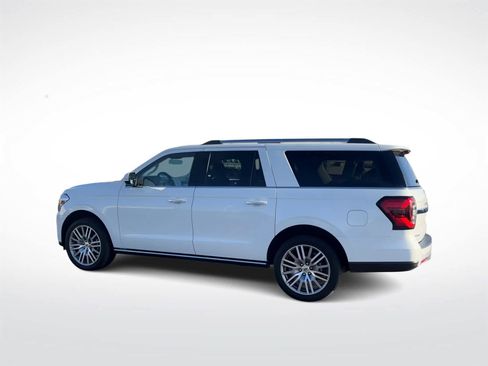 Used 2022 Ford Expedition Max Limited image 6