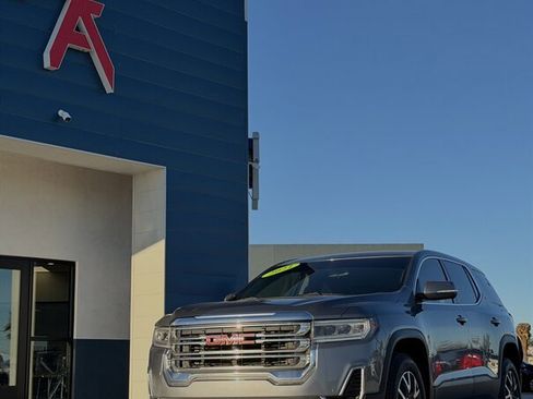 Used 2021 GMC Acadia SLE w/ LPO, Floor Liner Package image 1