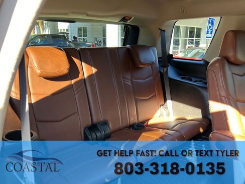Used 2019 Cadillac Escalade Luxury w/ LPO, Radiant Package image 28