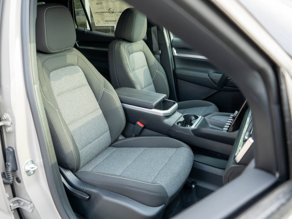 New 2027 GMC Terrain Elevation AWD/4WD image 9