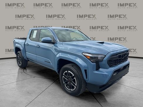 Used 2026 Toyota Tacoma TRD Sport RWD image 7