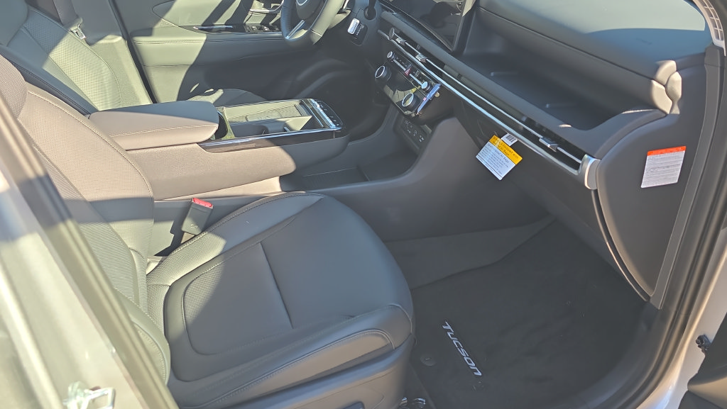 New 2026 Hyundai Tucson Limited AWD/4WD image 13