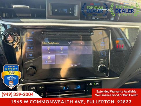 Used 2019 Toyota Corolla LE image 34