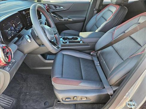 New 2026 Chevrolet Equinox RS image 4