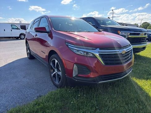 Used 2023 Chevrolet Equinox LT FWD image 1
