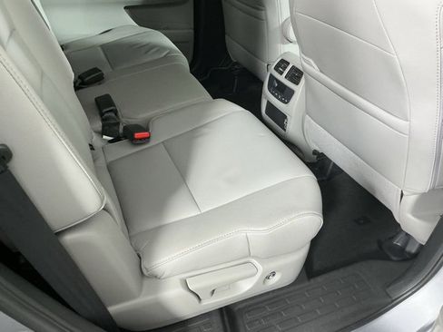 Used 2022 Honda Pilot Special Edition image 12