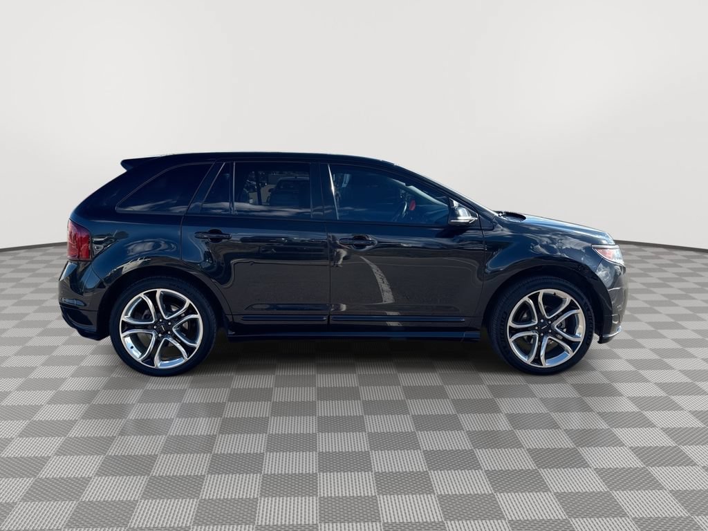 Used 2014 Ford Edge Sport w/ Driver Entry Package AWD/4WD image 13