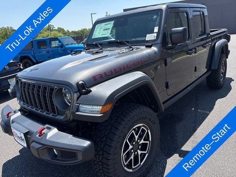 New 2026 Jeep Gladiator Rubicon w/ Steel Power Dome Hood Package AWD/4WD image 4