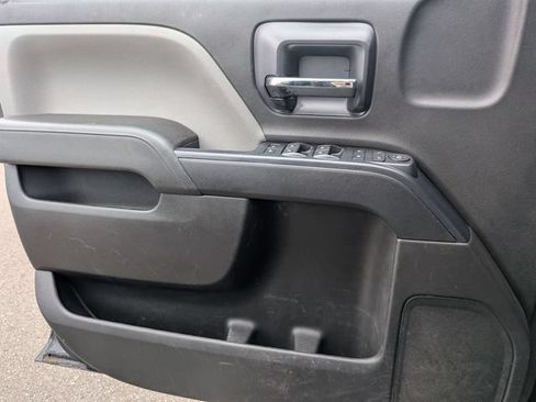 Used 2018 Chevrolet Silverado 1500 W/T w/ Black Out Edition AWD/4WD image 14