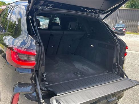 Used 2021 BMW X5 M w/ Competition Package AWD/4WD image 35