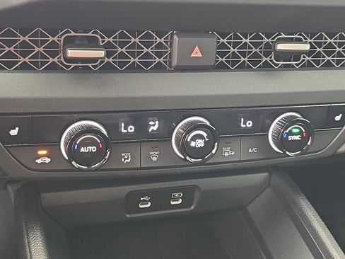 Used 2024 Honda Accord EX image 23