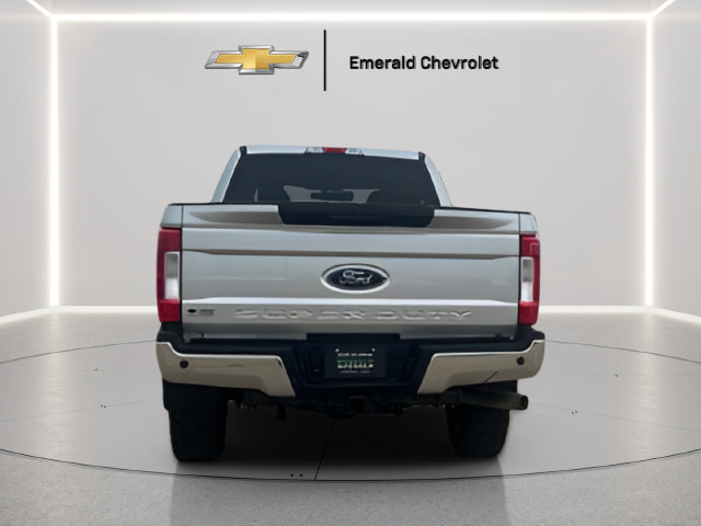Used 2018 Ford F250 XLT w/ XLT Value Package AWD/4WD image 4
