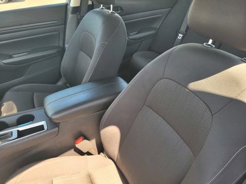 Certified 2025 Nissan Altima 2.5 SV FWD image 13