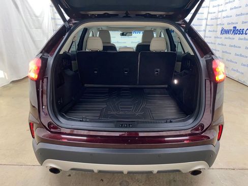 Used 2020 Ford Edge Titanium image 15