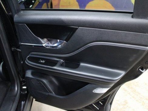 Used 2020 Lincoln Corsair AWD w/ Equipment Group 101A image 12