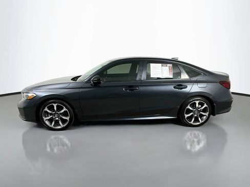 Used 2025 Honda Civic Sport Touring image 5