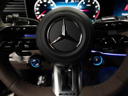 New 2026 Mercedes-Benz GLE 63 AMG S image 18