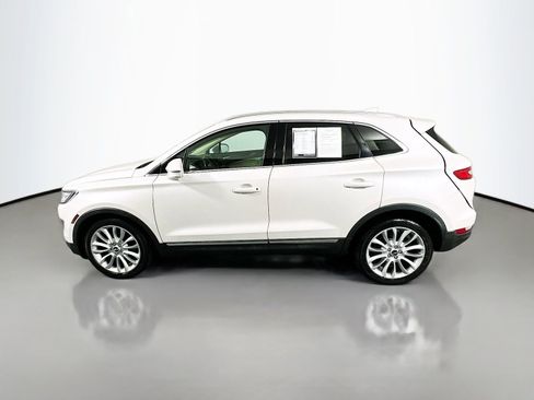 Used 2017 Lincoln MKC Reserve FWD image 4