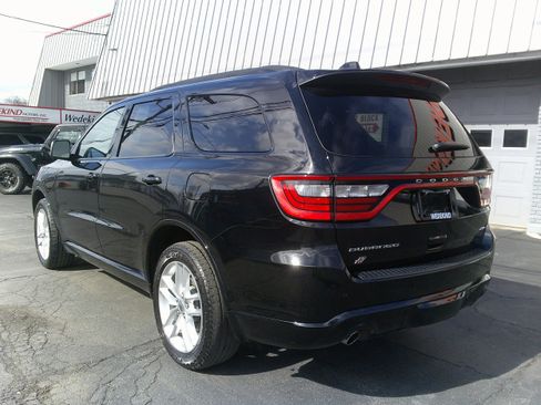 Used 2024 Dodge Durango GT image 3