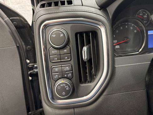 Used 2019 Chevrolet Silverado 1500 RST w/ All-Star Edition image 22