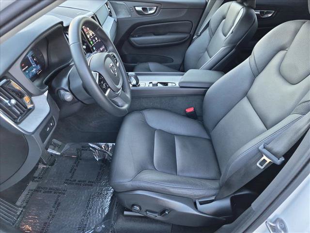Used 2025 Volvo XC60 T8 Plus w/ Protection Package Premier AWD/4WD image 17