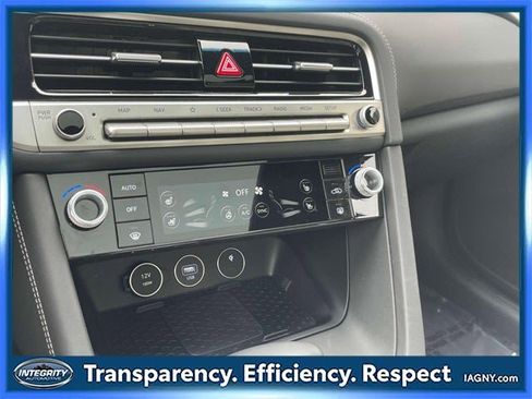 Used 2024 Genesis G70 3.3T Advanced w/ Sport Prestige Package image 30