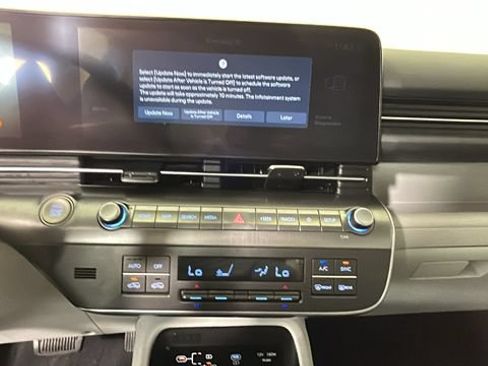 Used 2024 Hyundai Kona SEL FWD image 24