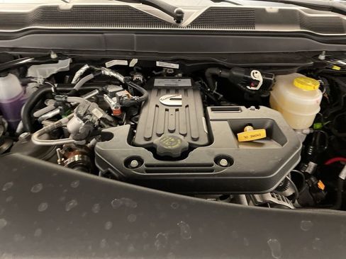 New 2026 RAM 2500 Limited AWD/4WD image 31