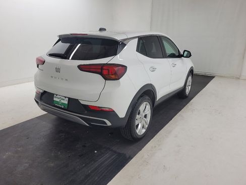 Used 2024 Buick Encore GX Preferred FWD image 9