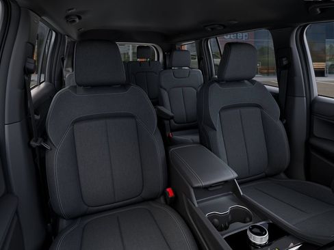 New 2026 Jeep Grand Cherokee L Laredo AWD/4WD image 17