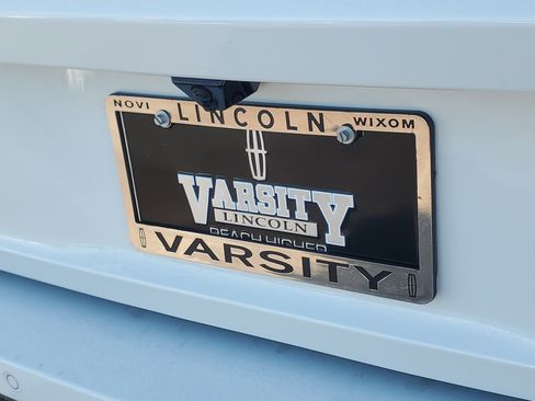 New 2026 Lincoln Navigator L Reserve image 36