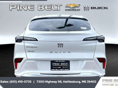 New 2026 Buick Envista Avenir image 4