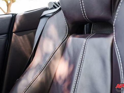 Used 2009 Aston Martin V8 Vantage Roadster RWD image 70