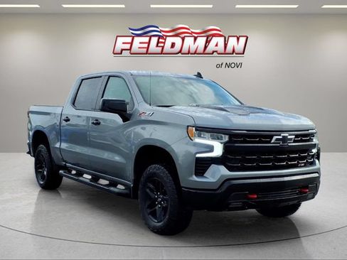 Used 2024 Chevrolet Silverado 1500 LT Trail Boss w/ Convenience Package II AWD/4WD image 7