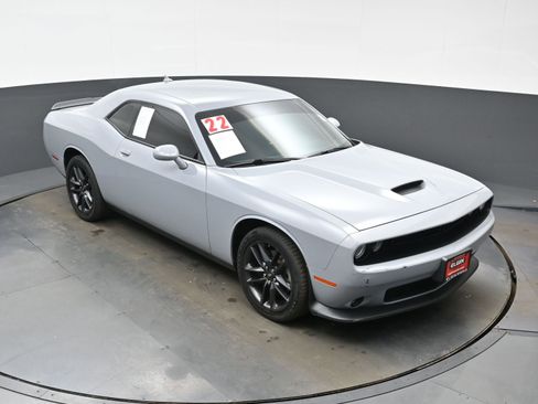 Used 2022 Dodge Challenger GT w/ Plus Package AWD/4WD image 33