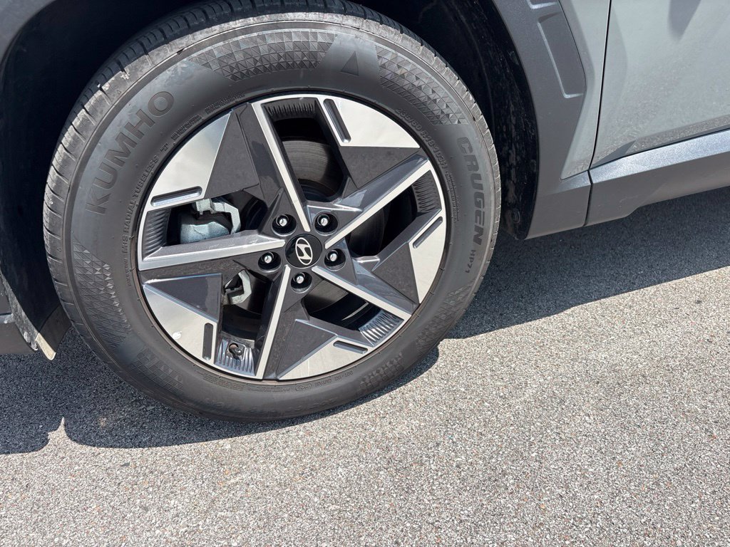 Certified 2026 Hyundai Tucson SEL Plus FWD image 4